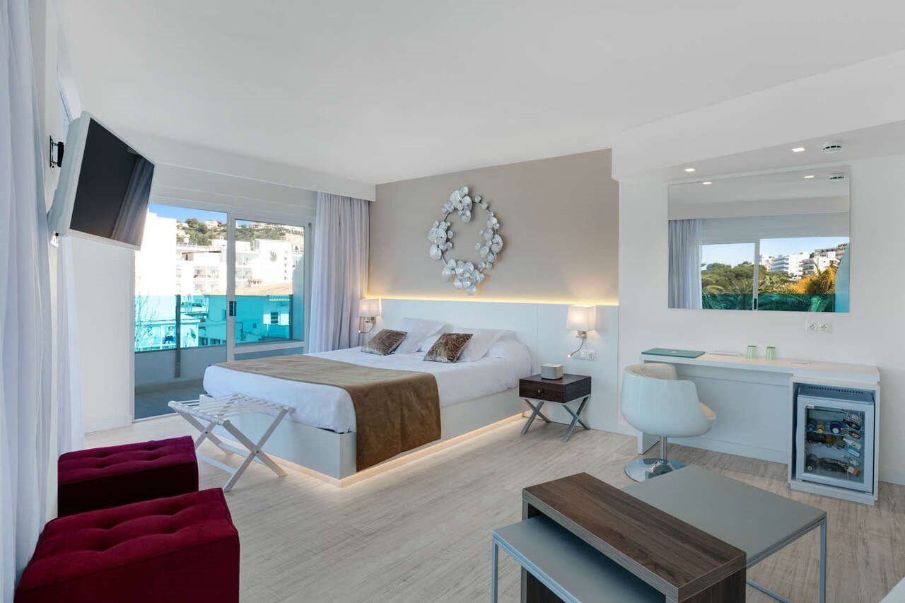 Plaza Santa Ponsa Boutique - Adults Only. Hotell Exteriör bild